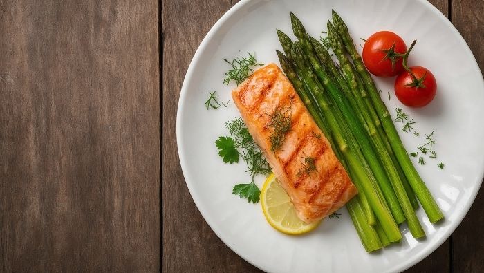 Best breakfast for PCOS Salmon and asparagus plate for insulin resistance